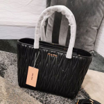 미우미우 토트백  5BG163