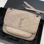 입생로랑 모노그램 숄더백 YSL-190325 22cm