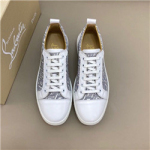 크리스찬 루부탱  CH-676546