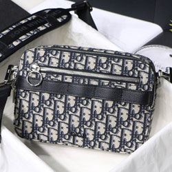 크리스찬디올  크로스백 200614