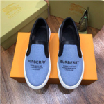 버버리   B-56476574