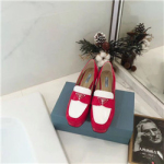 프라다   P-56475647