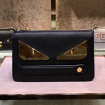 펜디 몬스터 클러치 FD-98412