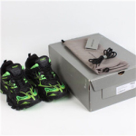 발렌시아가  B-657465