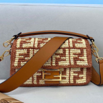 펜디 숄더백 8273