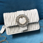 미우미우 가죽백 5BH095