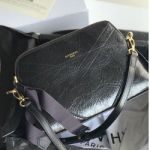 지방시 크로스백 201022