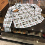 버버리   B-663748