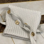 보테가베네타 크로스백 BV642637