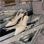 발렌티노 V-65747483