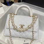 샤넬 플랩 백 23cm AS0520