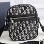 크리스찬디올 크로스백 DR210531