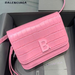 발렌시아가 크로스백 BL210607