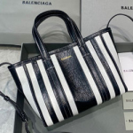 발렌시아가 모터백 180090