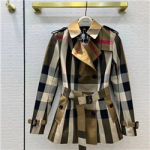 버버리   B-7584738