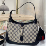 구찌 신상 쇼핑백 678843