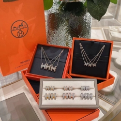 에르메스-47387438