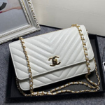 샤넬 WOC백 19cm AS0523