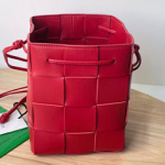 보체가베네타 버킷백 680218