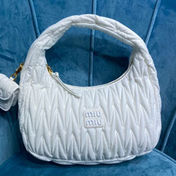 미우미우 숄더백 5BC108