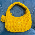 미우미우 숄더백 5BC108