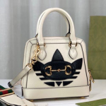 구찌 토트백 677212