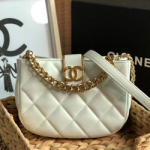 샤넬 크로스백 AS3475