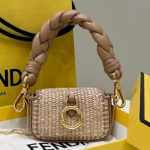 펜디 핸드백 8567
