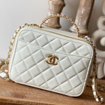 샤넬 체인 크로스백  AP3222