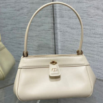 크리스찬디올 숄더백 230708