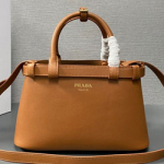 프라다 핸드백 1BA418
