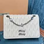 미우미우 숄더백 5BP065