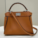 펜디 핸드백 8615