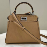 펜디 핸드백 8615