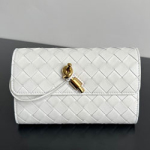 보체가베네타 클러치  741504