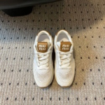 미우미우 M-7483738