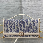 크리스찬디올 숄더백 M250619