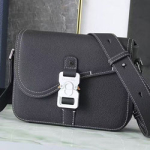 크리스찬디올 숄더백 M23186-1