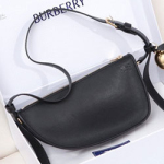 버버리 크로스백  255802