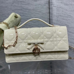 크리스찬디올 숄더백 M2602