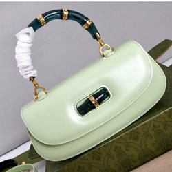 구찌 핸드백 827750