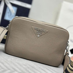 프라다 핸드백 1BH082