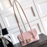 샤넬 핸드백 17cm AS0333